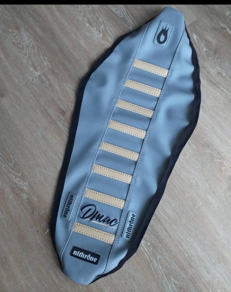 NITHRONE GRIPPER SEAT COVERS - Image 4